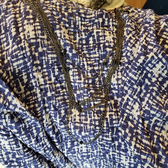 Cute summer top - Picture 2 of 3